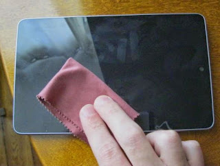 Cara Menghilangkan Goresan Pada Layar Smartphone