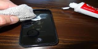 Cara Menghilangkan Goresan Pada Layar Smartphone